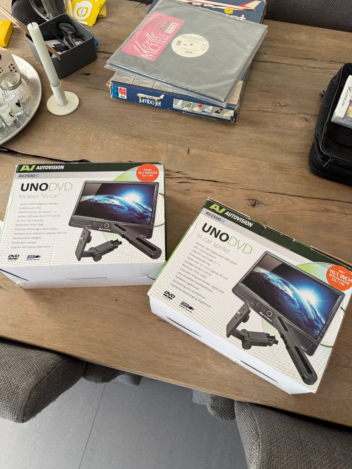 AV Autovision UNO DVD speler met 2 schermen voor in de auto, Draagbaar, Nieuw, Ophalen of Verzenden, Overige merken