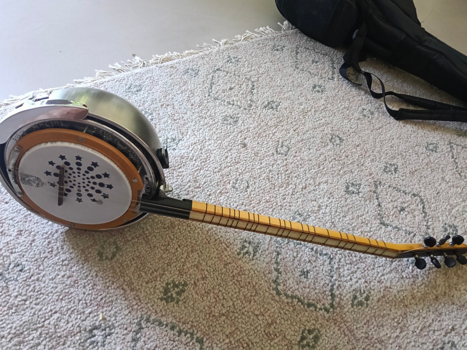 Sazbuş banjo zeer mooi, Muziek en Instrumenten, Ophalen of Verzenden, Zo goed als nieuw, Ukelele