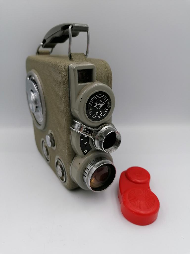 Eumig C3 vintage mechanical 8mm film camera, Ophalen of Verzenden, 8mm