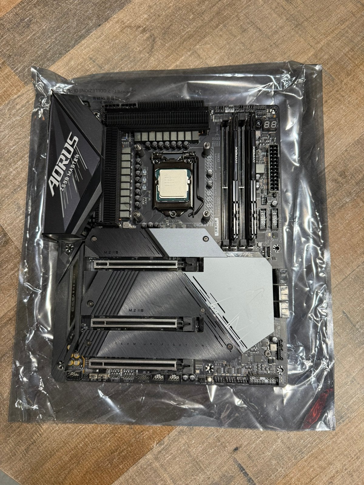 I9 10900KF met Gigabyte Aorus Master Z590, Ophalen, Zo goed als nieuw, Intel, DDR4