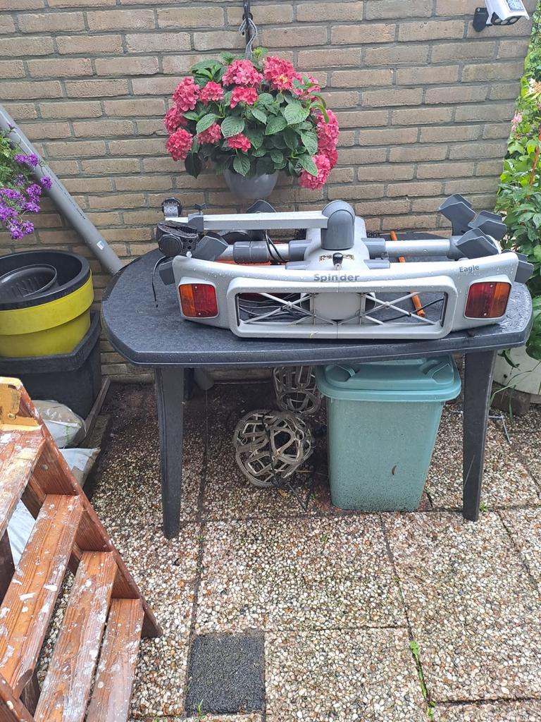 Spinder Eagle fietsendrager voor 2 fietsen, Auto diversen, Ophalen, 2 fietsen, Gebruikt, Trekhaakdrager