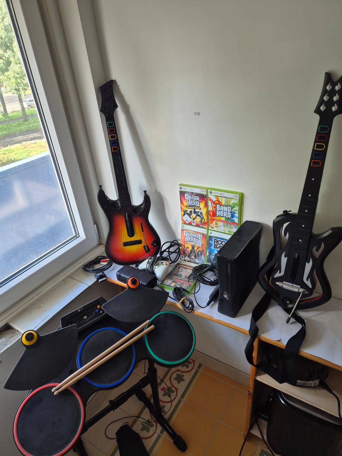 Xbox 360 Guitar Hero Mega Pakket - Opgeknapt werkt Volledig, Online, Muziek, Refurbished, Ophalen of Verzenden