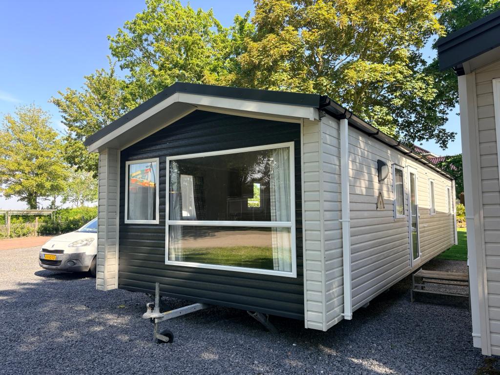 Stacaravan Atlas Mirage, Tot en met 4