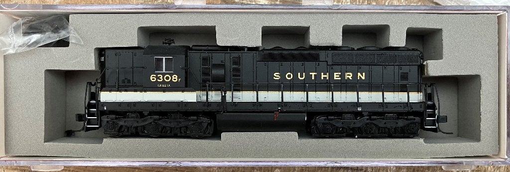 Atlas - 54422 - Locomotive, Diesel, EMD SD24 - Southern - 63, Overige merken, Ophalen of Verzenden, Zo goed als nieuw, Gelijkstroom