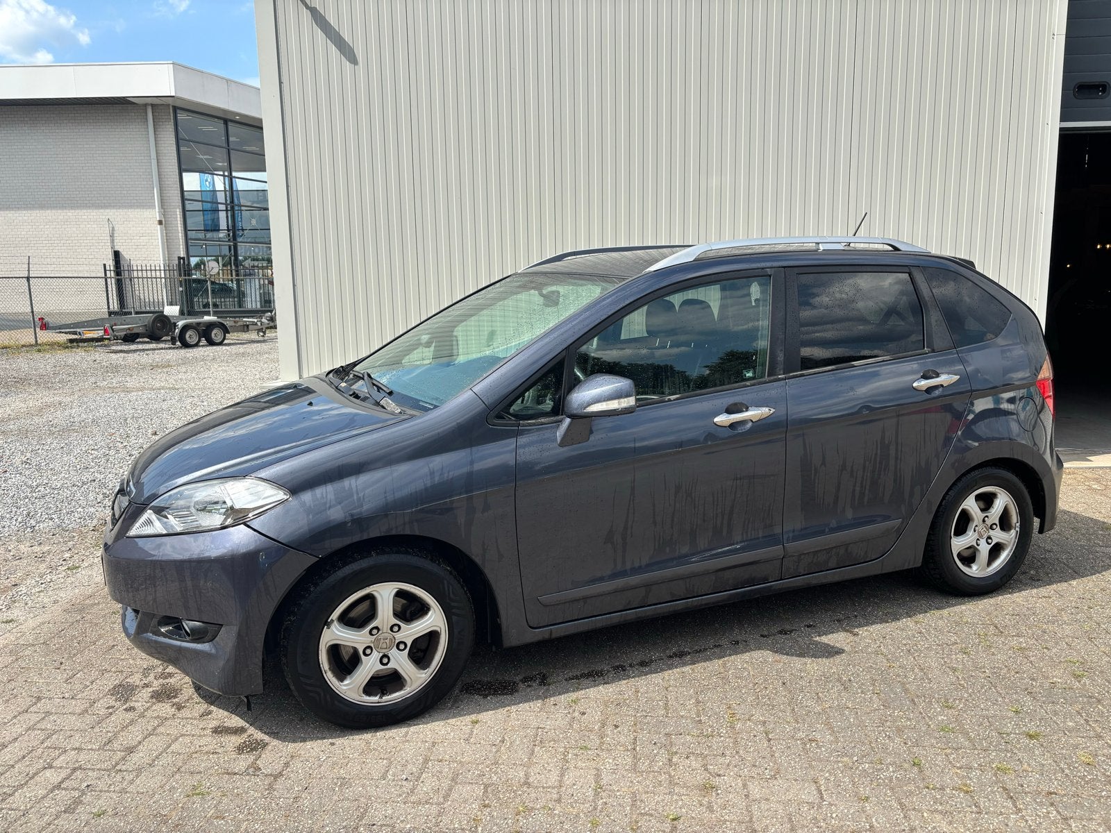 Honda FR-V 1.8 I automaat 6 persoons Opknapper, Auto diversen, Schadeauto's, Honda, 1799 cc, Zilver of Grijs, Benzine