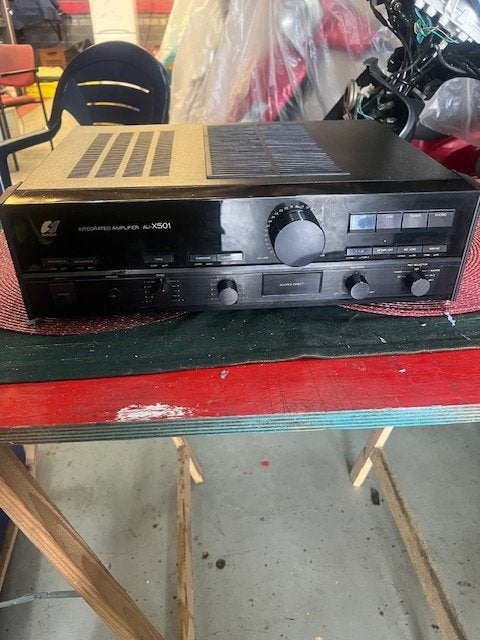 Te Koop Sansui versterker X501 inst, Ophalen of Verzenden, Zo goed als nieuw, 60 tot 120 watt, Overige merken