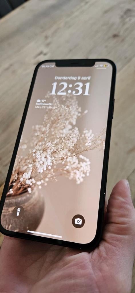 iPhone 12 64GB Zwart, Nette staat, Batterij goed,  €175+, Telecommunicatie, Mobiele telefoons | Apple iPhone, Ophalen, Gebruikt
