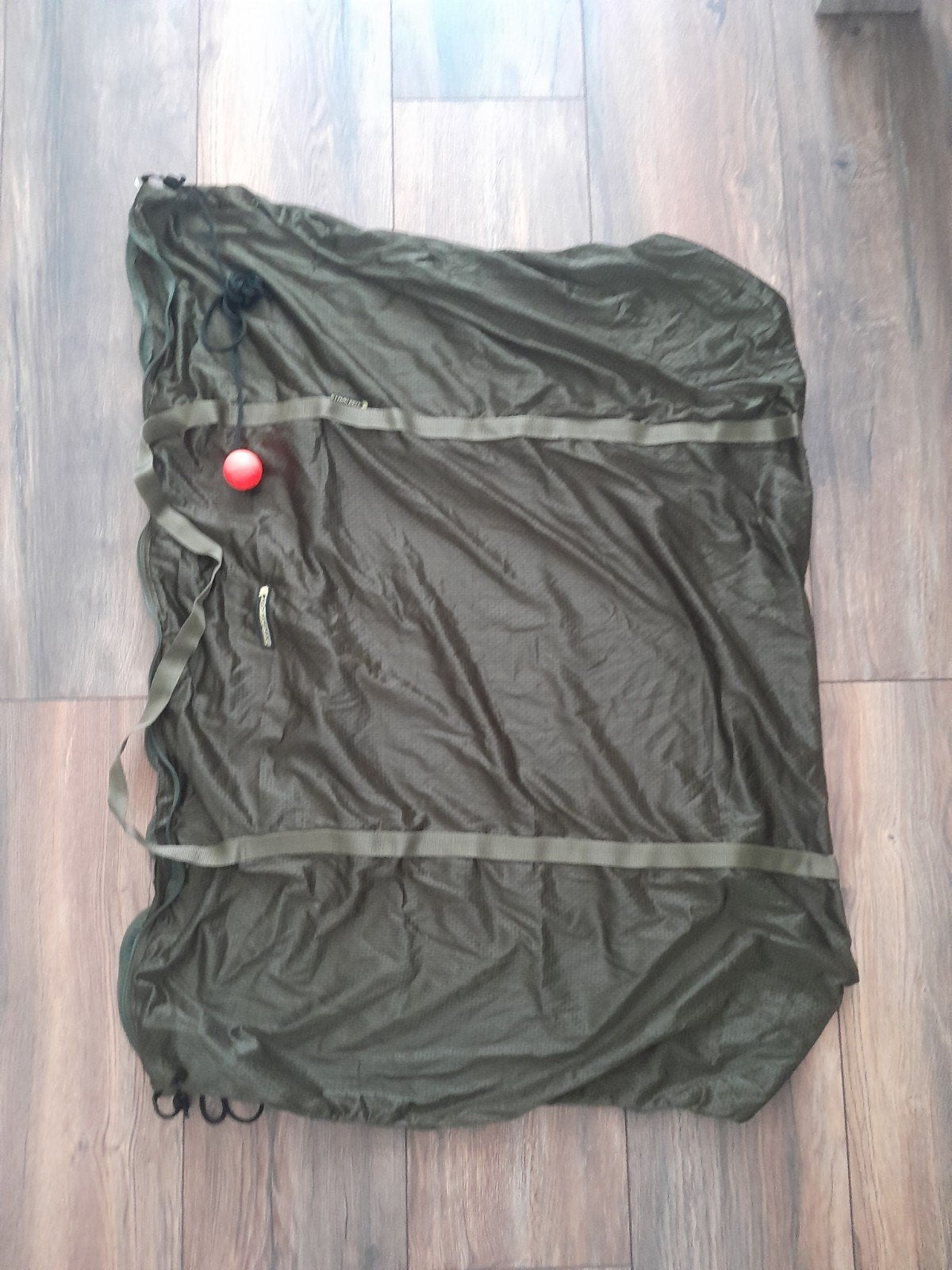 Vis bewaar zak/ carpers, Ophalen
