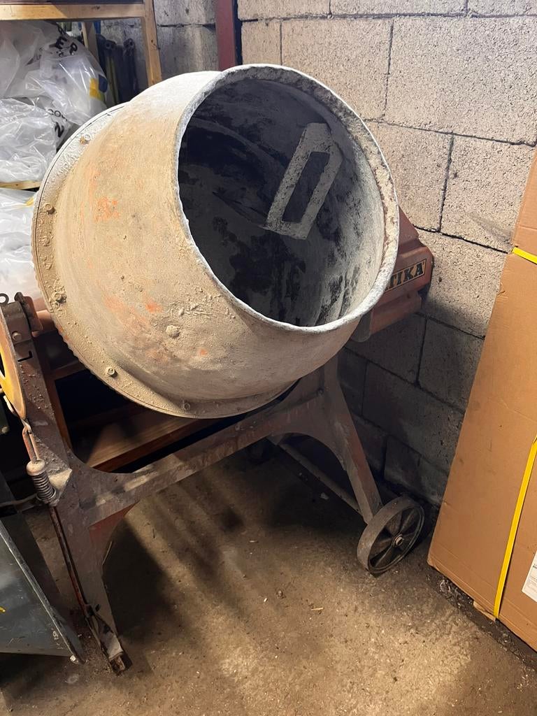Betonmolen, Ophalen, Zo goed als nieuw