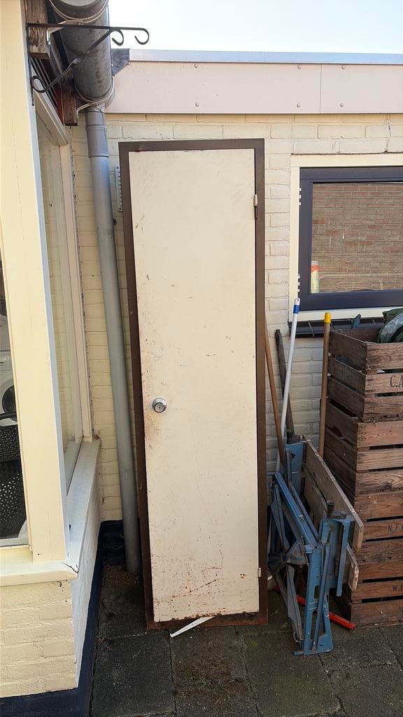 Gratis afhalen oud ijzer kast, Ophalen, Gebruikt
