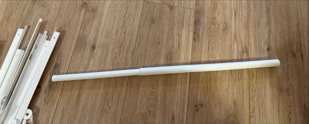 IKEA JONAXEL Verstelbare kledingroede wit (46-82 cm) (3x), Ophalen, Gebruikt, Metaal, Volwassenen