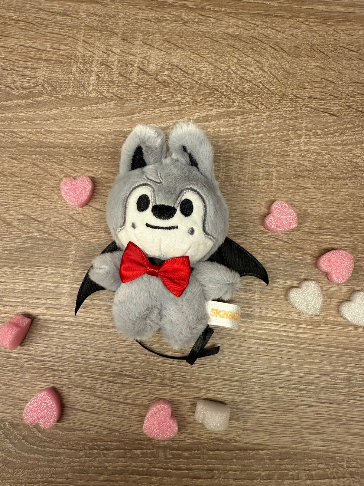 Bang Chan Stray Kids Wolfchan Halloween knuffel nieuw, Ophalen of Verzenden, Nieuw, Pop, Beeldje of Miniatuur
