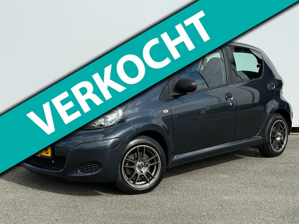 Toyota Aygo 1.0-12V Now ! VERKOCHT !, Auto's, Toyota, Bedrijf, Te koop, Aygo, ABS, Airbags, Airconditioning, Centrale vergrendeling