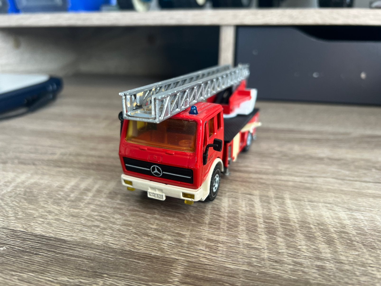 Vintage siku brandweerwagen als nieuw uniek!!, Ophalen of Verzenden, Zo goed als nieuw, Hijskraan, Tractor of Landbouw, SIKU