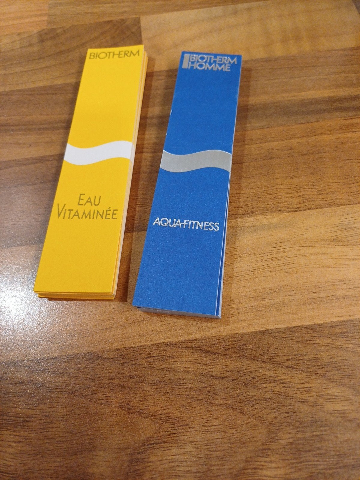 Biotherm parfum memorabilia: geurkaartjes/folders, Ophalen of Verzenden, Nieuw