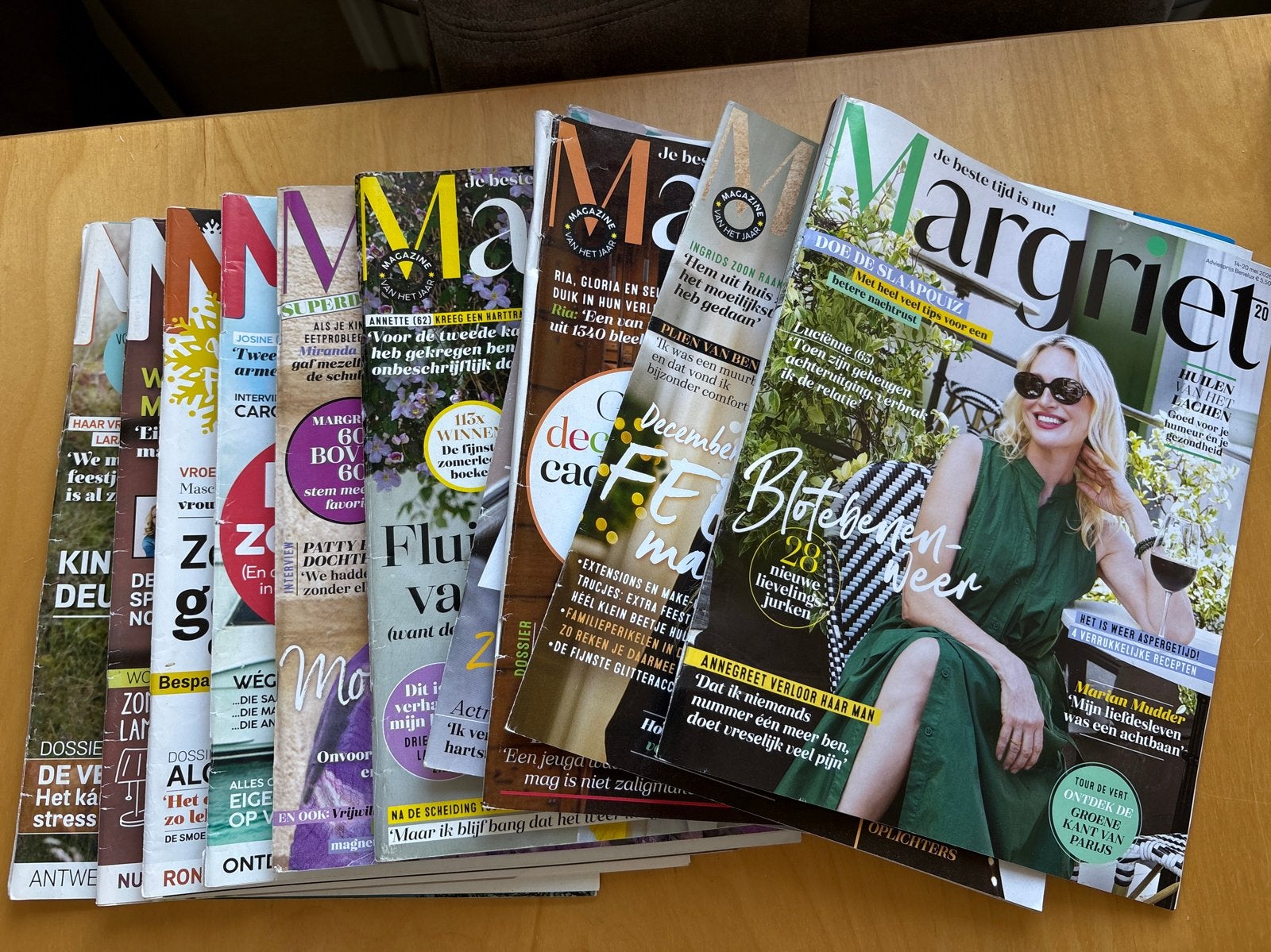 Margriet tijdschriften - 10 stuks uit diverse jaren, Ophalen, Gelezen, Damesbladen