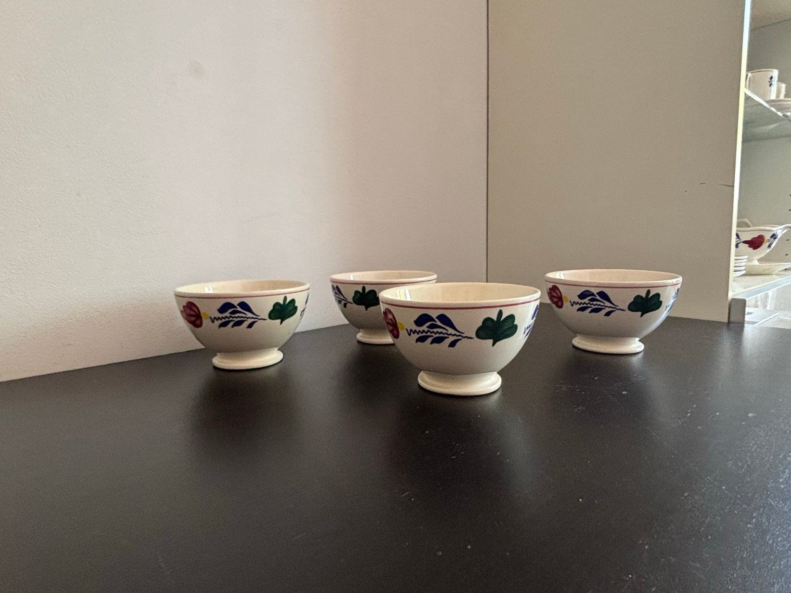 Boerenbont schalen - set van 4 in zeer nette staat, Landelijk/Boerenbont, Ophalen of Verzenden, Royal Boch, Aardewerk
