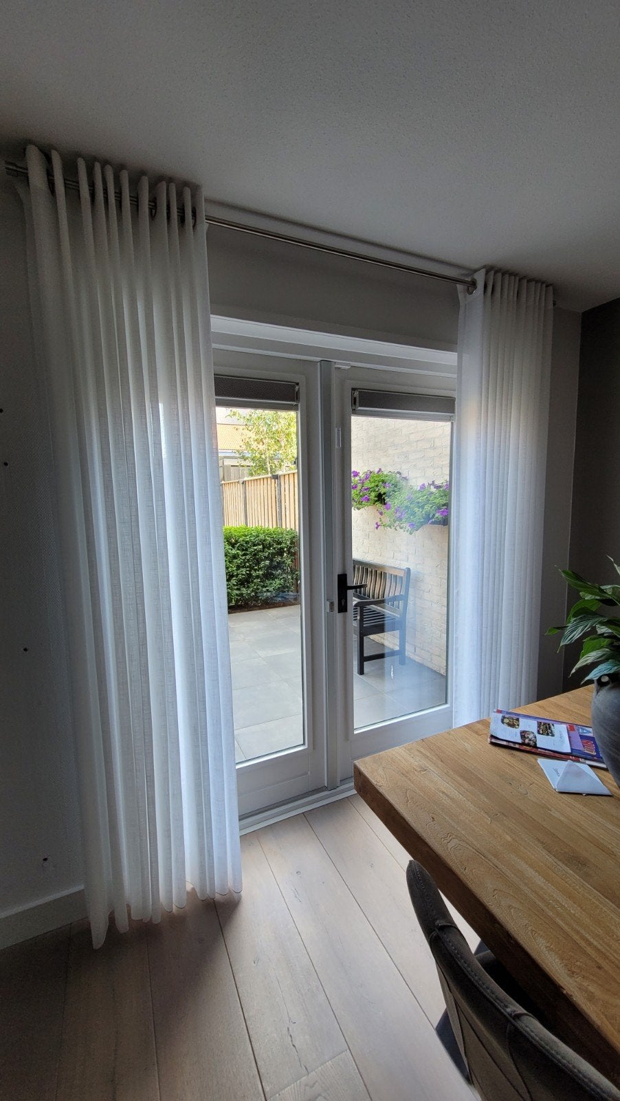 Witte Inbetween Gordijnen met Ringen - 240 cm hoog, Wit, Zo goed als nieuw, Polyester, 300 cm