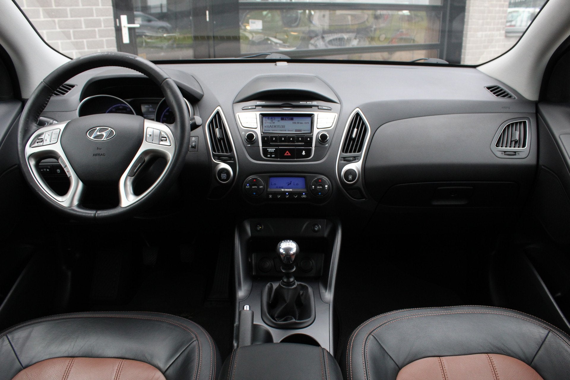 Hyundai ix35 1.6i GDI Pro / Leer / Stoelverwarming / N.A.P., Auto's, Hyundai, Voorwielaandrijving, Euro 5, 135 pk, 4 cilinders