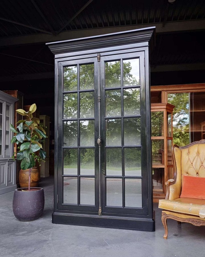 Chique vitrinekast | Cote Sud Cabinet by Eichholtz  #6464, Huis en Inrichting, Gebruikt, -, 200 cm of meer, -