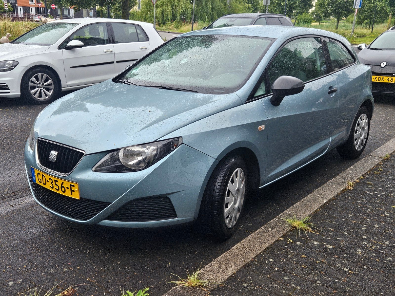 Seat Ibiza 1.4 63KW 3DRS 2010 Blauw, Auto's, Voorwielaandrijving, 40 €/maand, 4 cilinders, Blauw