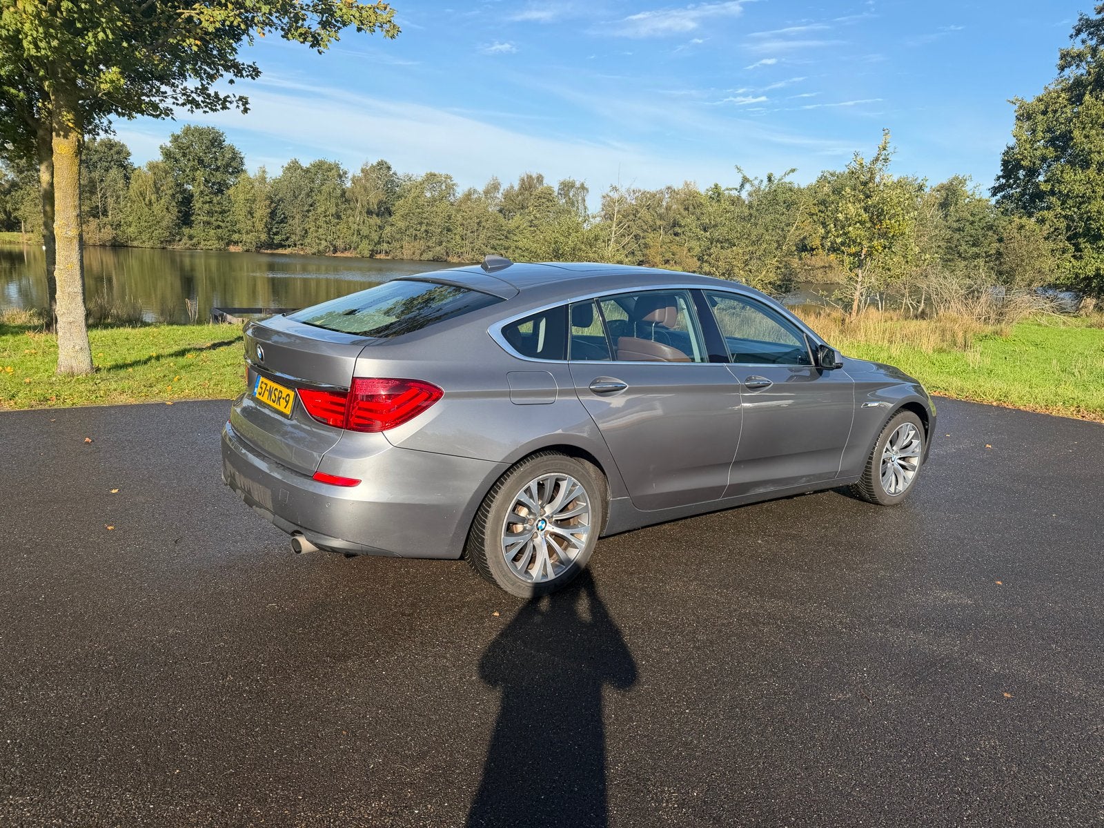 BMW 5-Serie 535 2010 Grijs, Auto's, Stationwagon, Particulier, 5-Serie, 111 €/maand