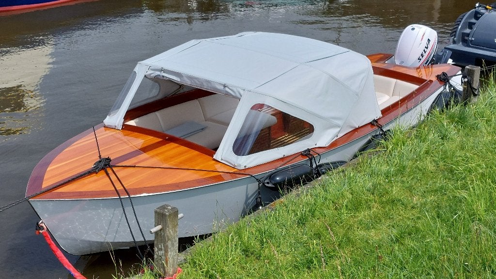 Exclusieve Snelvarende Sloep – 6,09 meter – 60 PK – 54 km/u, Watersport en Boten, Overige merken, 60 pk, Tender, Composieten