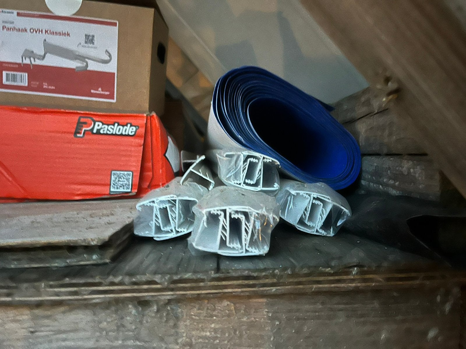 85 meter Isobouw strips dakplaten 10015081 profiel 5000 mm, Ophalen, Nieuw