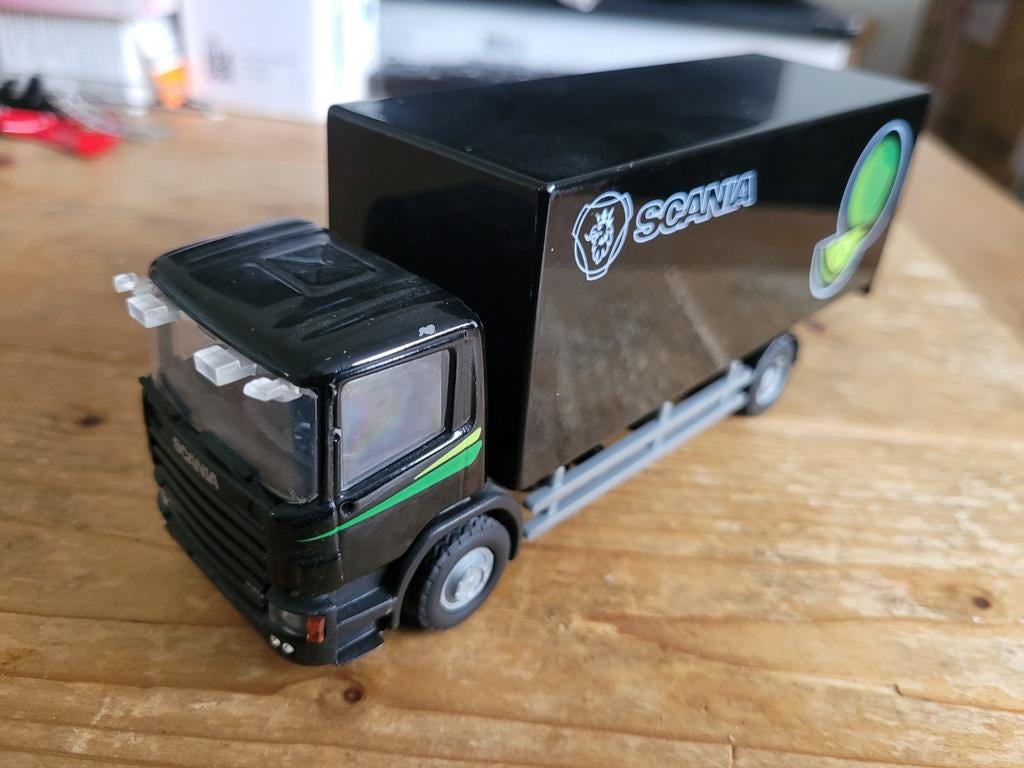 Scania bakwagen demo, Zo goed als nieuw, L, Lion, L