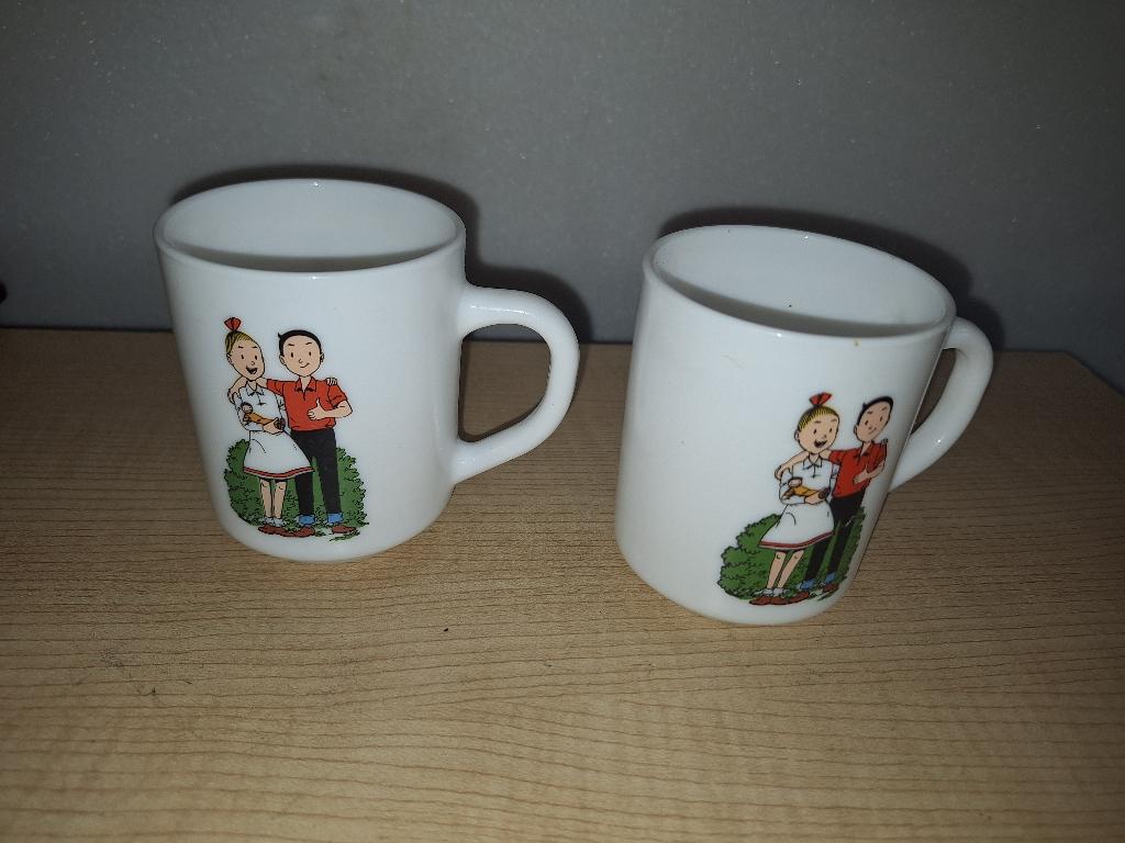 2 mokken Suske en Wiske, Verzamelen, Stripfiguren, Ophalen of Verzenden, Suske en Wiske, Zo goed als nieuw, Gebruiksvoorwerp