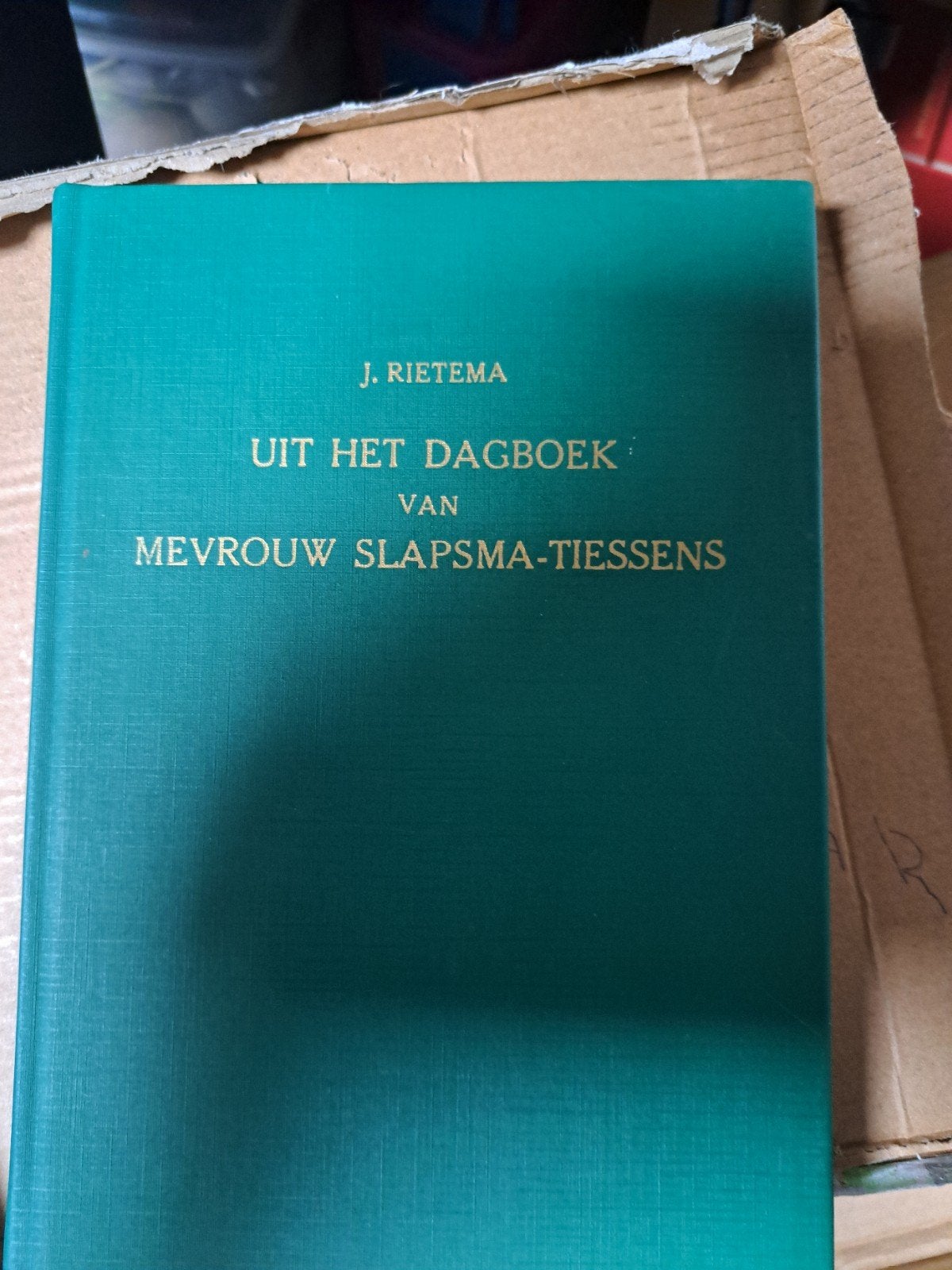 Uit het Dagboek van Mevrouw Slapsma-Tiessens - J. Rietema, Boeken, Ophalen of Verzenden, Gelezen, J. Rietema