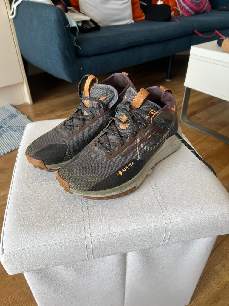 Nike React Pegasus Trail 4 GORE-TEX 42,5, Ophalen of Verzenden, Zo goed als nieuw, Overige sporten, Hardloopschoenen