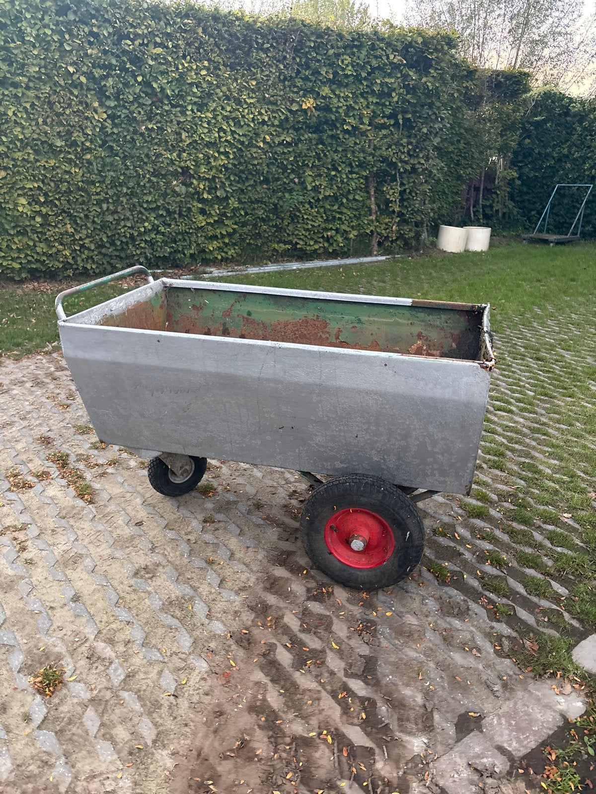 Stevige transportkar/voederkar, Tuin en Terras, Ophalen, Gebruikt