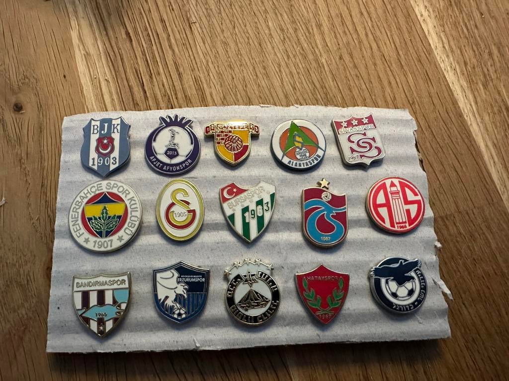 Voetbal pins turkije ps €5, Ophalen of Verzenden, Zo goed als nieuw