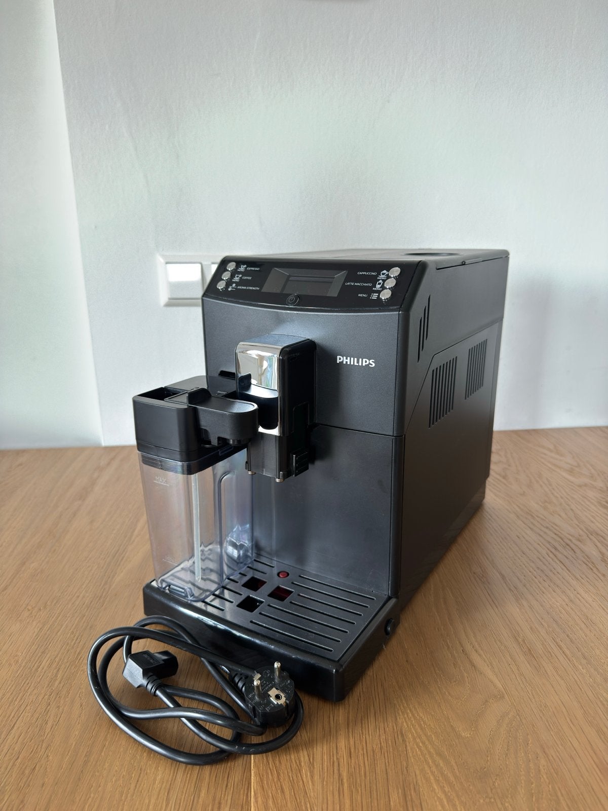 Philips EP3551/00 volautomatische koffiemachine