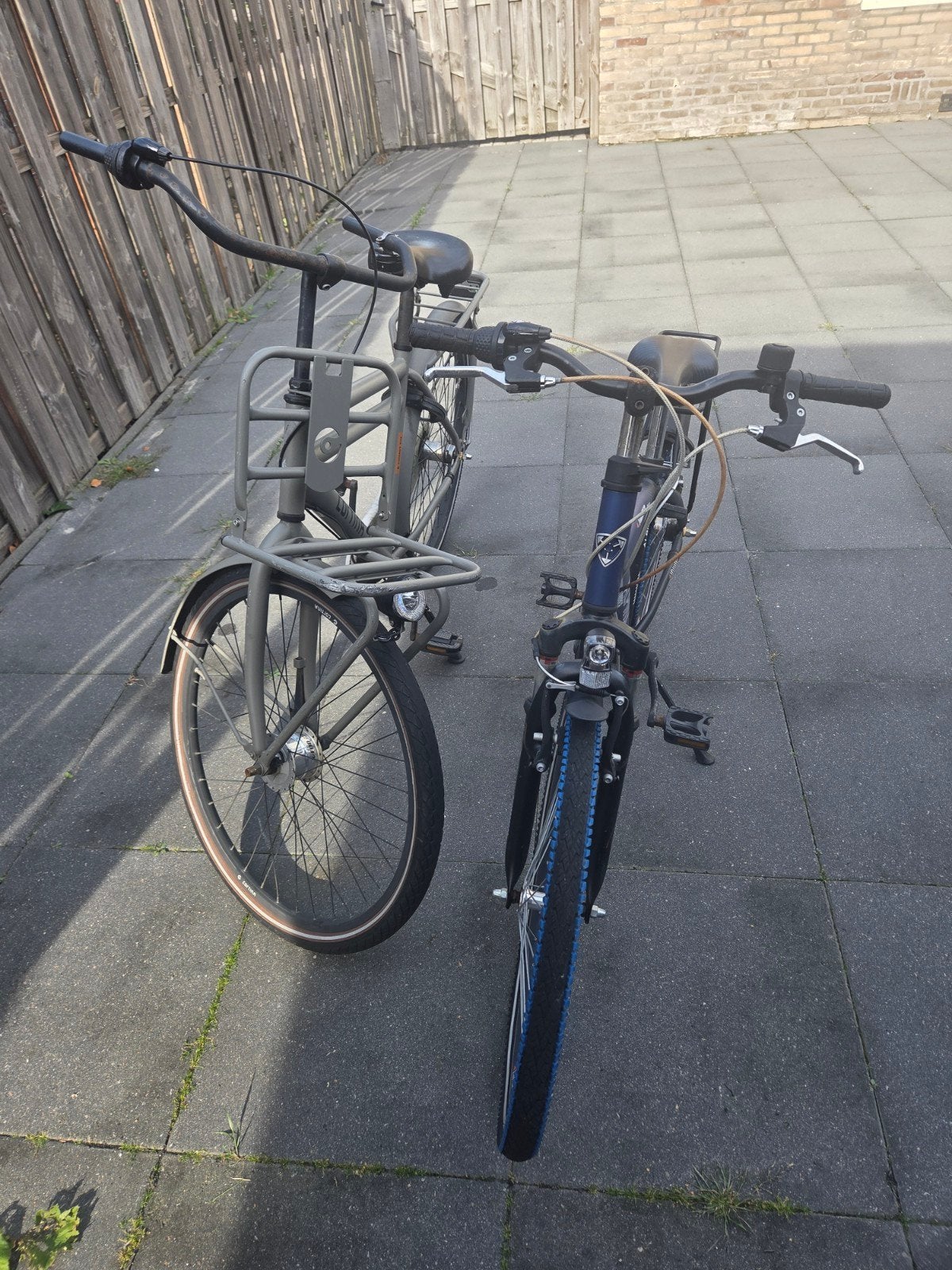 Foto 5 van Twee fietsen voor de handige Harry