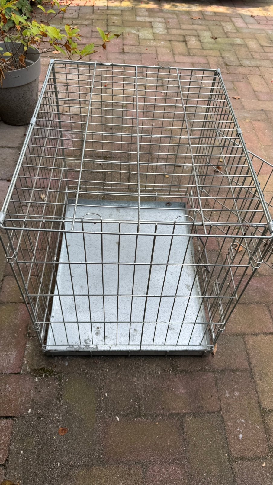 Te koop, mooie ijzeren honden bench, Ophalen, Zo goed als nieuw, 75 tot 110 cm, Minder dan 65 cm