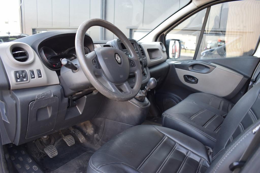 Renault Trafic 1.6 DCi T29 L2H1 Comfort Airco | Telefonie |, Auto's, Bestelauto's, Voorwielaandrijving, Gebruikt, 4 cilinders