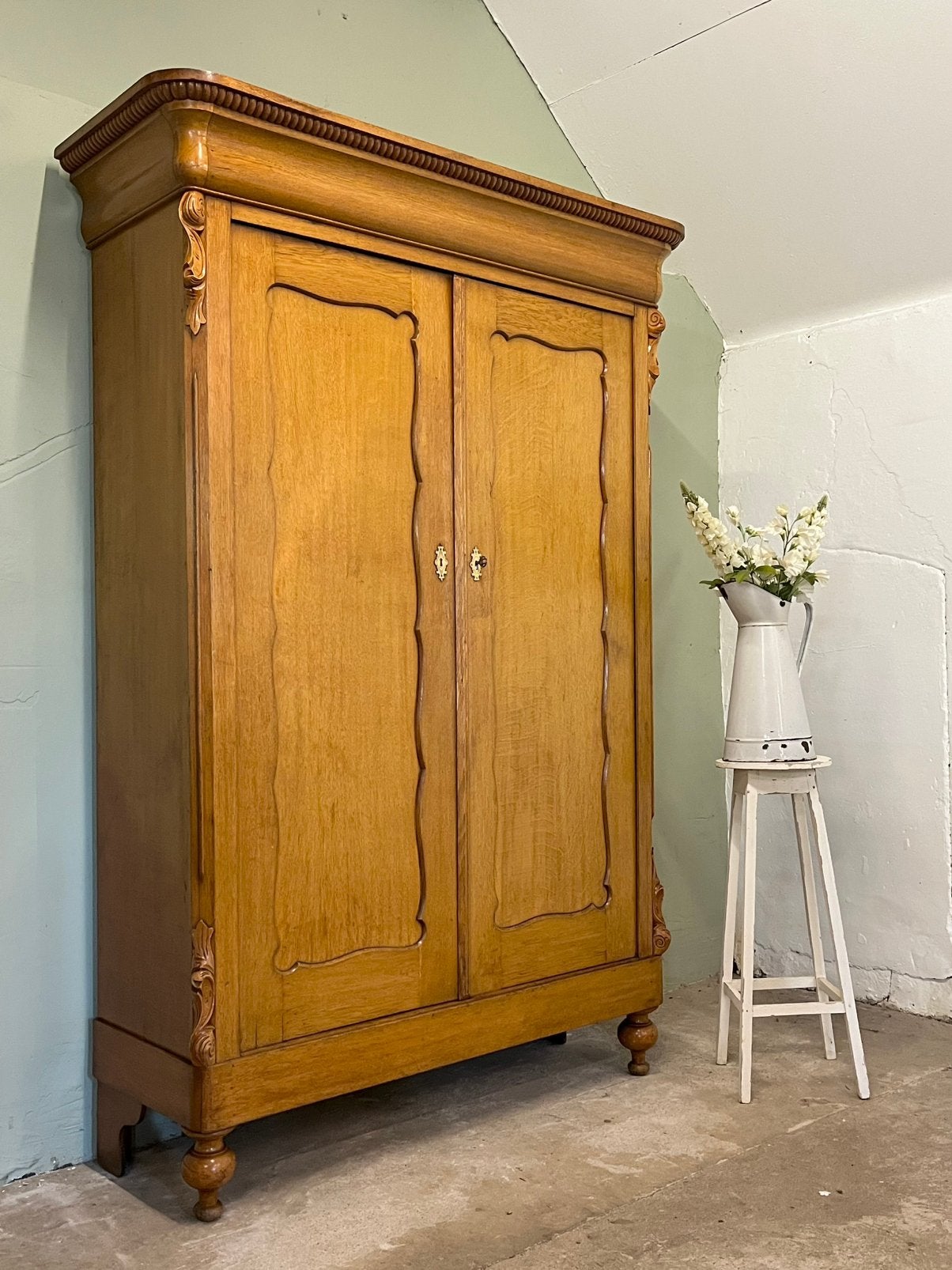 Eiken biedermeier kast buffetkast vintage schoolkast, Huis en Inrichting, Kasten | Buffetkasten, Ophalen, Gebruikt, Eikenhout