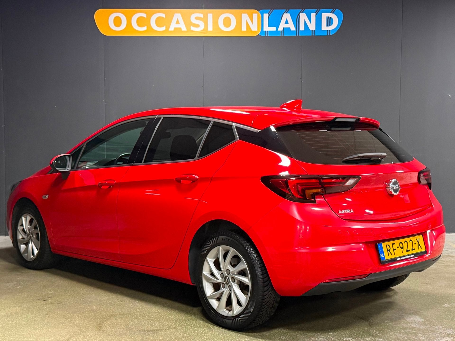 Opel Astra 1.0 Innovation |CARPLAY|NAV|STOEL+STUURWIELV|KEYL, Stof, Gebruikt, Automatische klimaatregeling, 610 kg