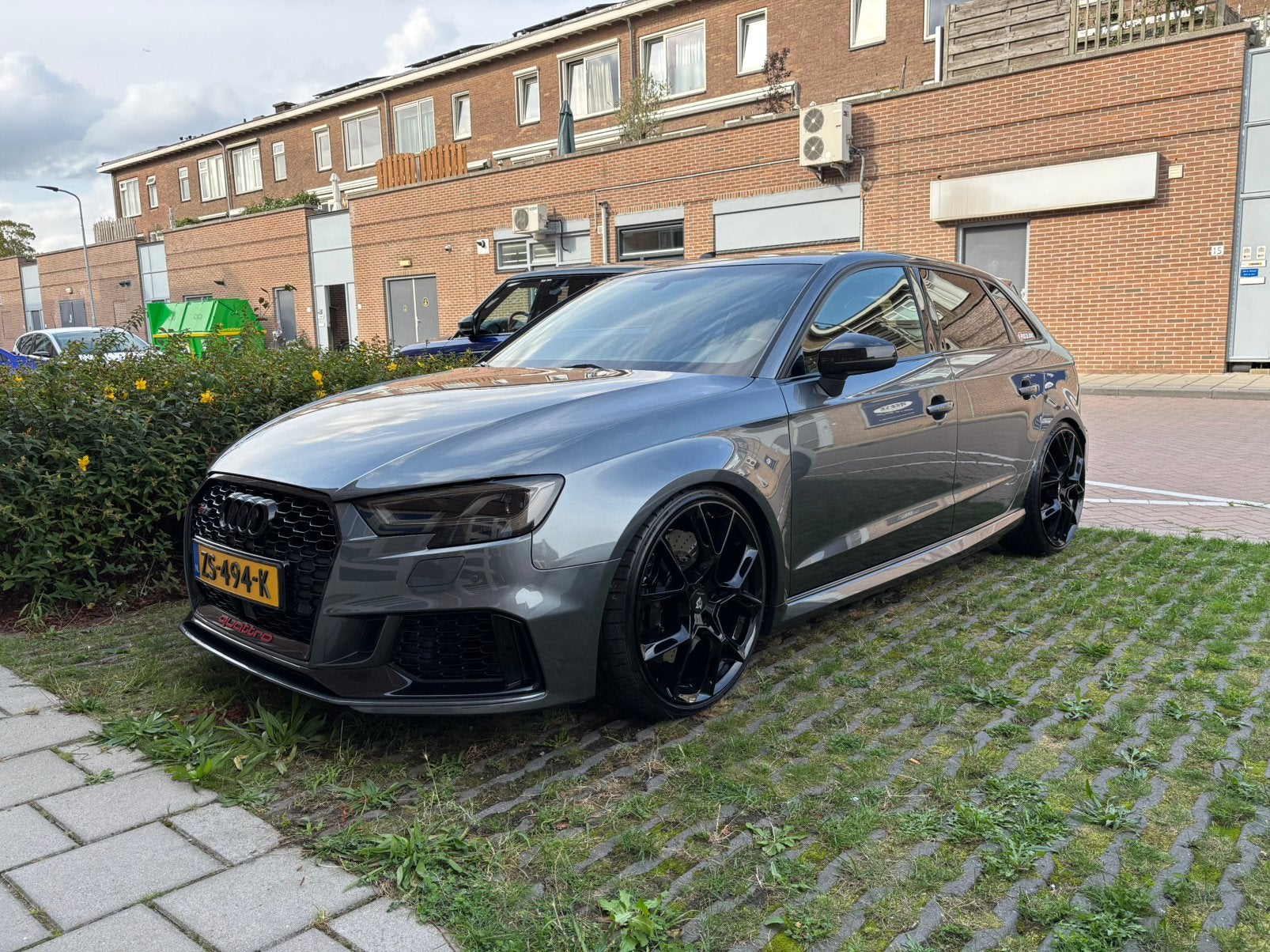 Audi RS3 DAZA Carbon Facelift Daytona Grijs Virtual B&O ACC, Automaat, RS3, 1485 kg, Vierwielaandrijving