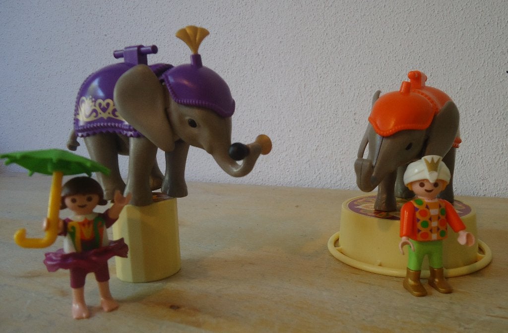 Leuke set met Olifanten circus act Playmobil 4235, Ophalen of Verzenden, Zo goed als nieuw, Complete set