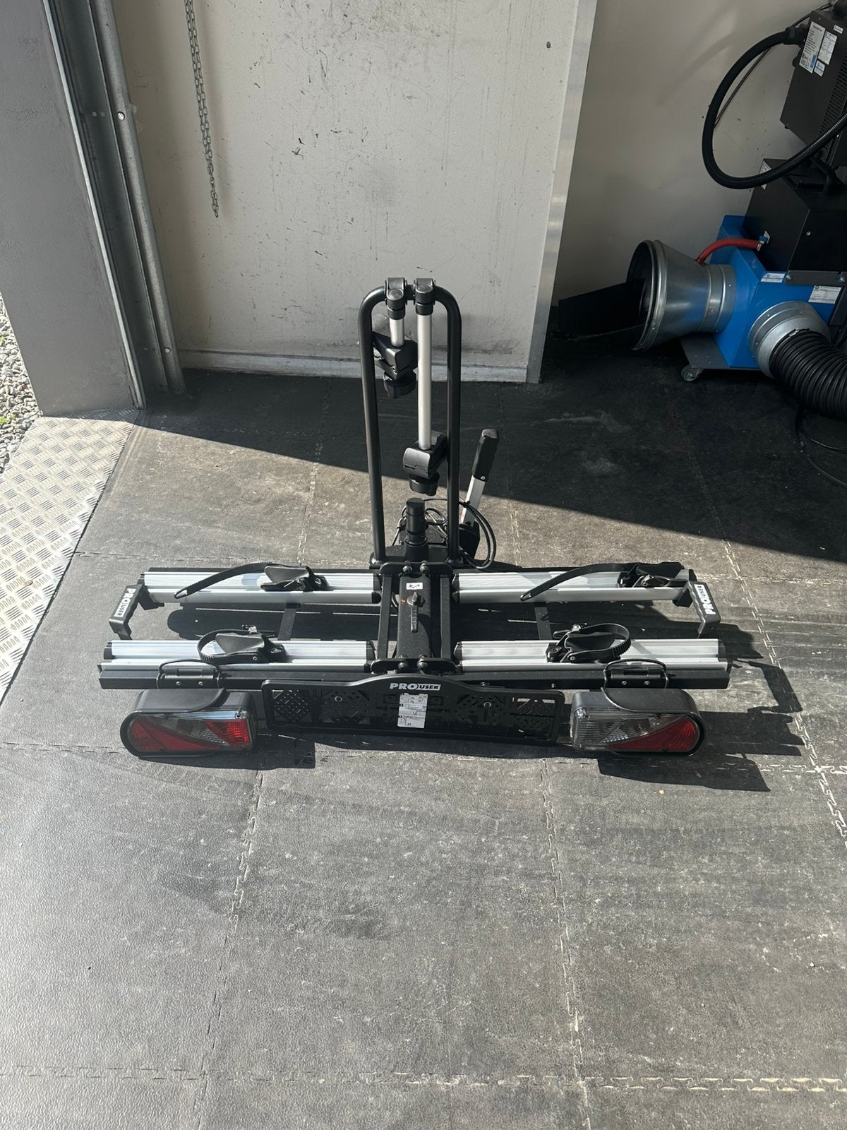 Pro user Diamant fietsendrager, Auto diversen, Ophalen, Zo goed als nieuw, 2 fietsen, Trekhaakdrager