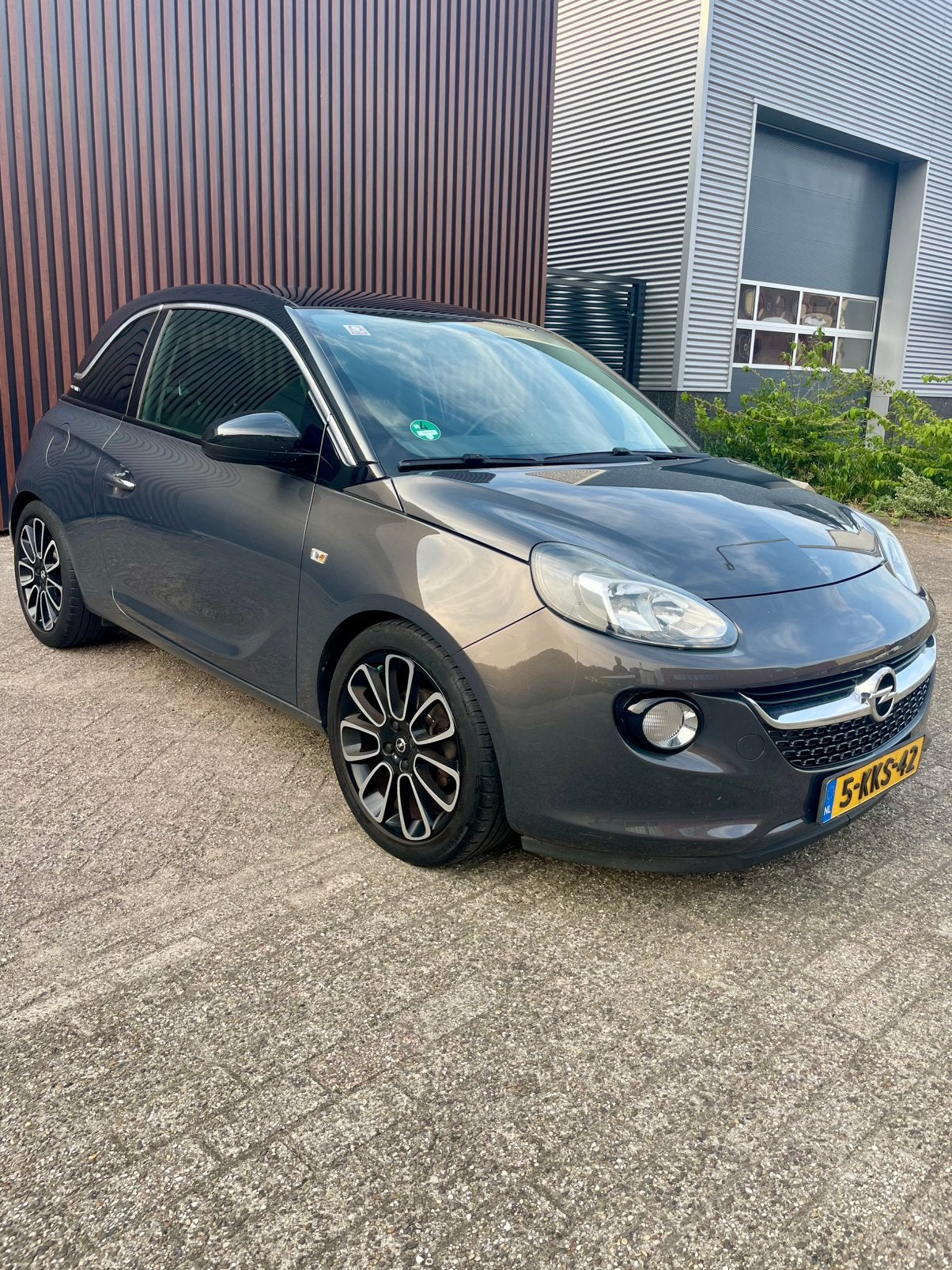 Opel - ADAM 1.2 Glam, Voorwielaandrijving, Euro 5, 4 cilinders, 1229 cc