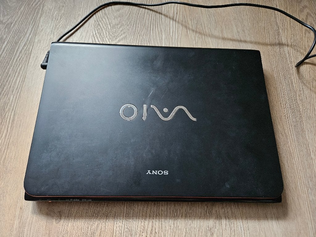 Sony VAIO Laptop - Zwart/Zilver/Rood, Ophalen, Sony VAIO, Gebruikt, HDD