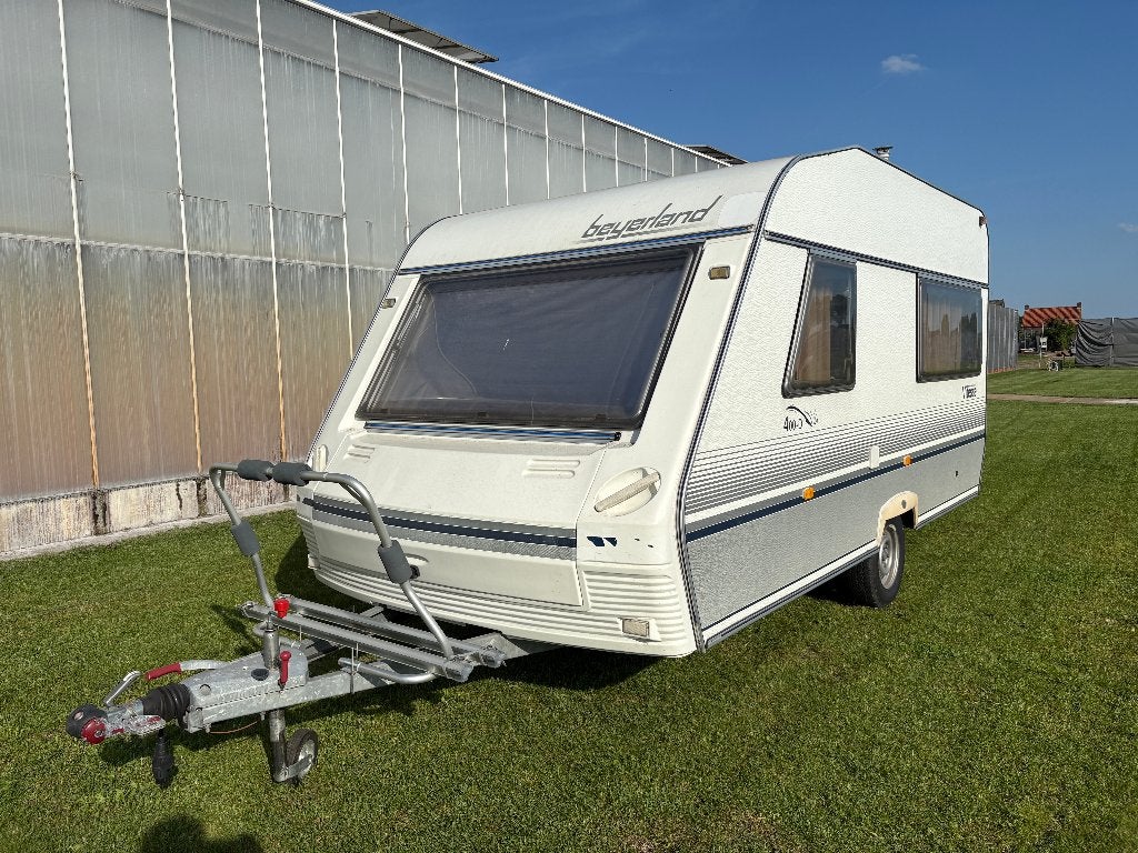 Gerenoveerde caravan Beyerland 400D 1999, klaar voor vertrek, 750 - 1000 kg, Particulier, 4 tot 5 meter, Beyerland