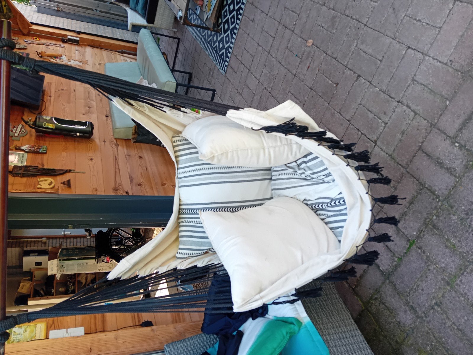Hangstoel xxl, Ophalen