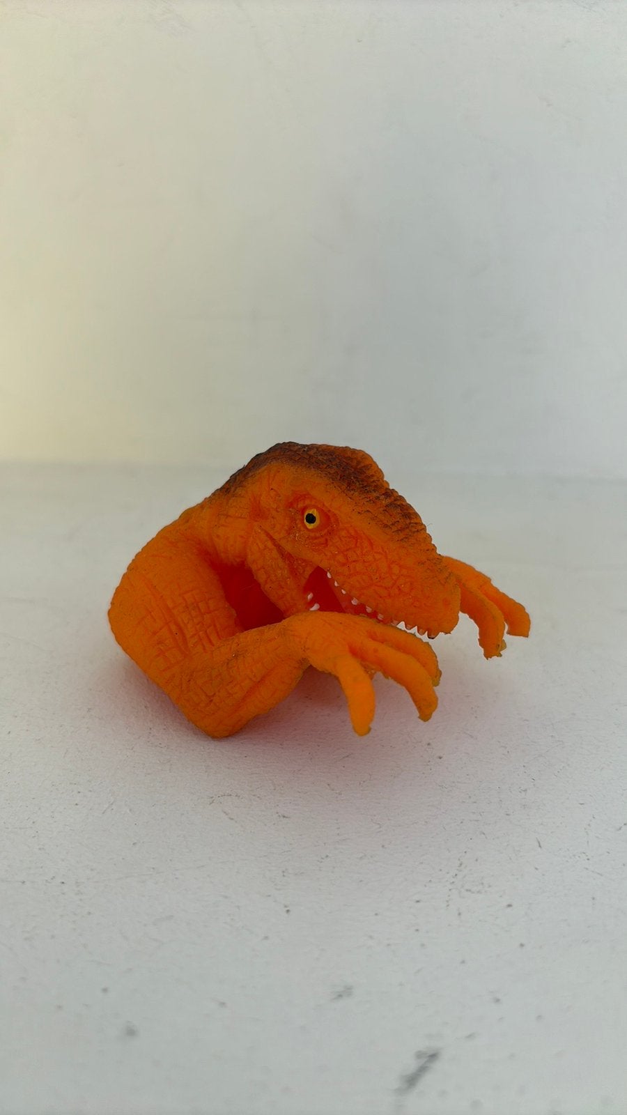 Dinosaures vingerpop, Ophalen of Verzenden, Jongen of Meisje