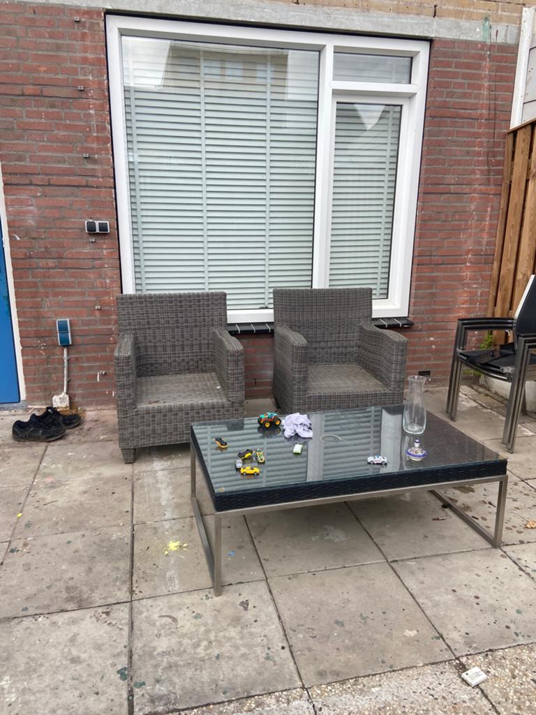 Tuin tafel, Ophalen