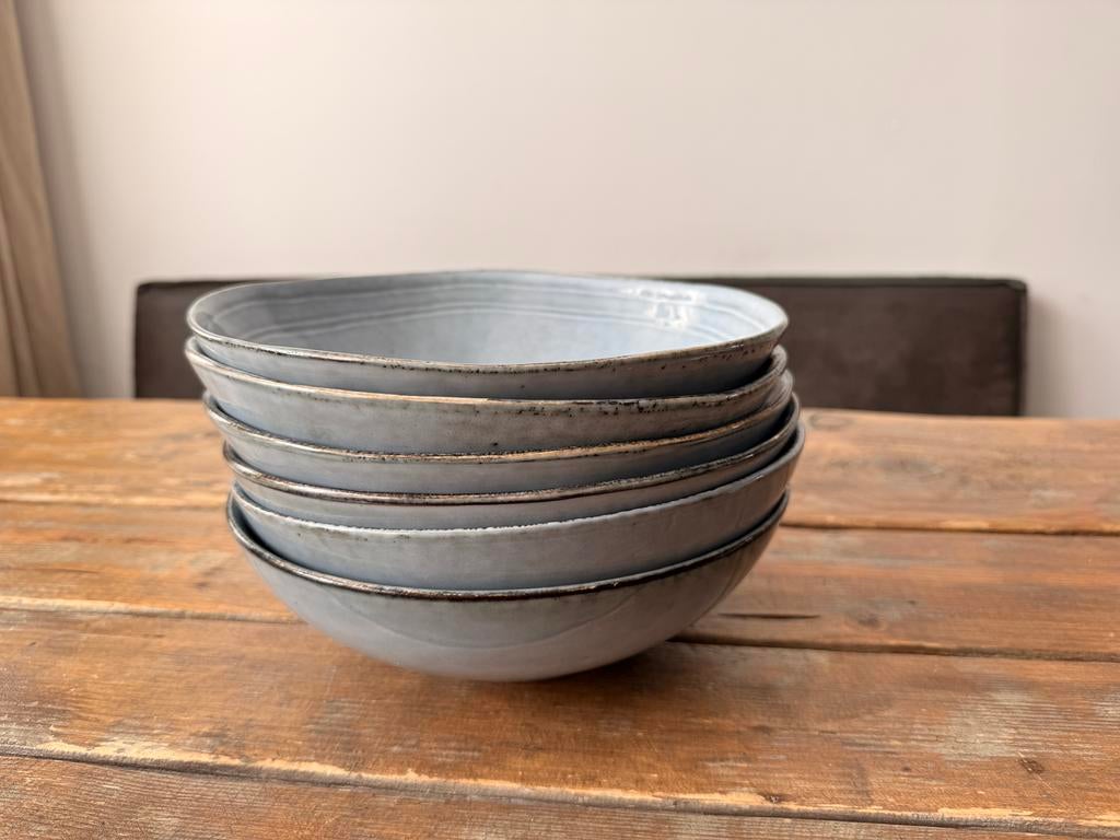 Toscane lichtblauw 6 schalen dm 24 cm, Huis en Inrichting, Keuken | Servies, Ophalen, Gebruikt, Schaal of Schalen, Overige stijlen